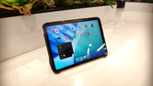 iPad A16 featured image.